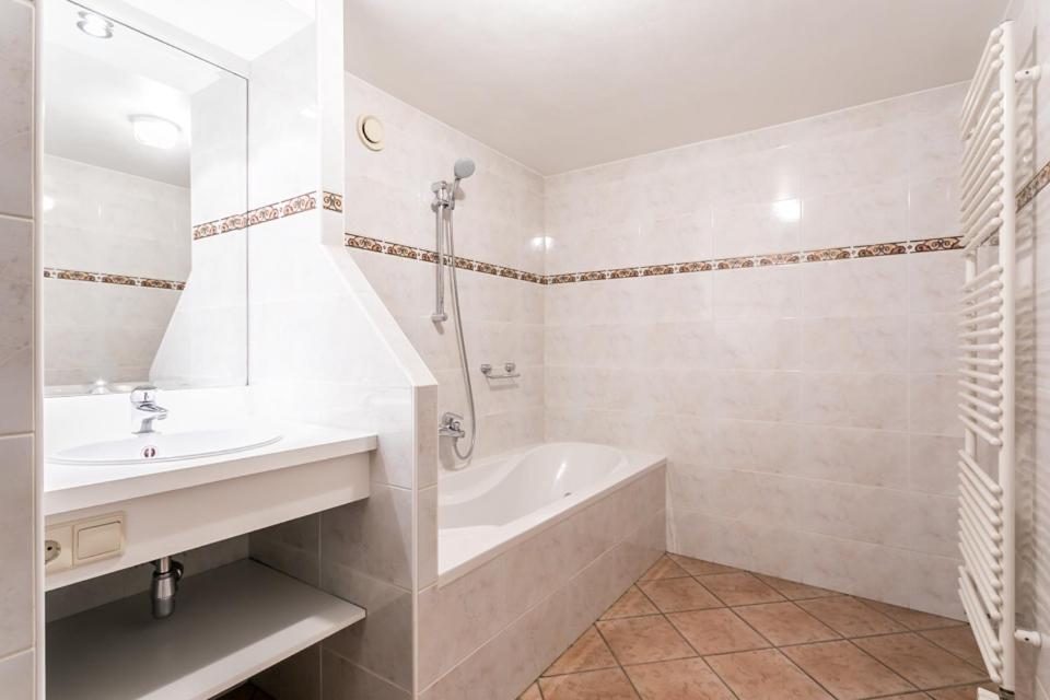 Panorama Sousberg B&B en appartementen Schin op Geul Exteriör bild