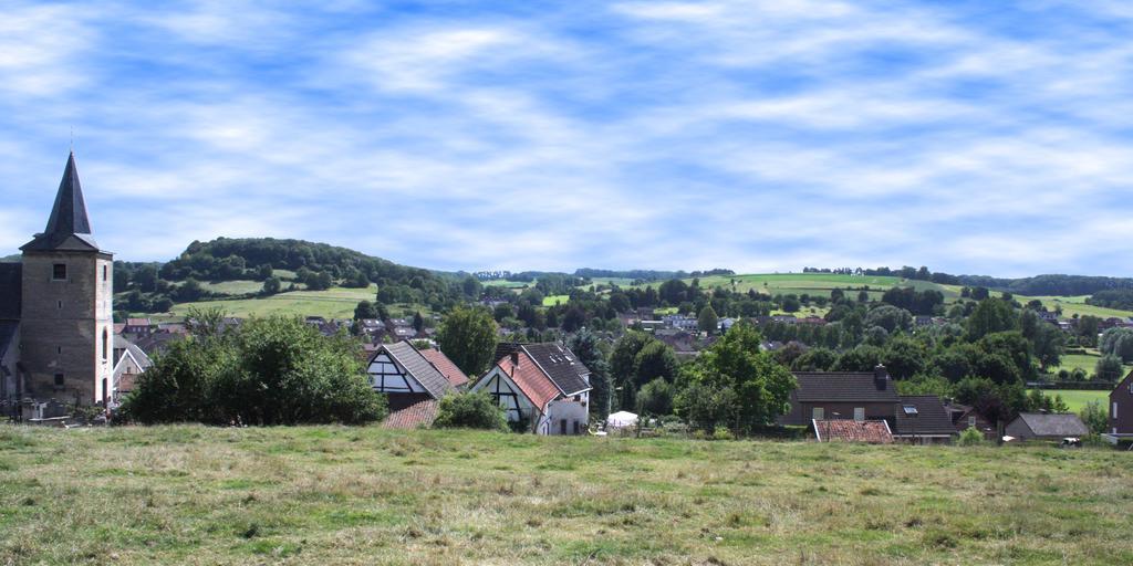 Panorama Sousberg B&B en appartementen Schin op Geul Exteriör bild